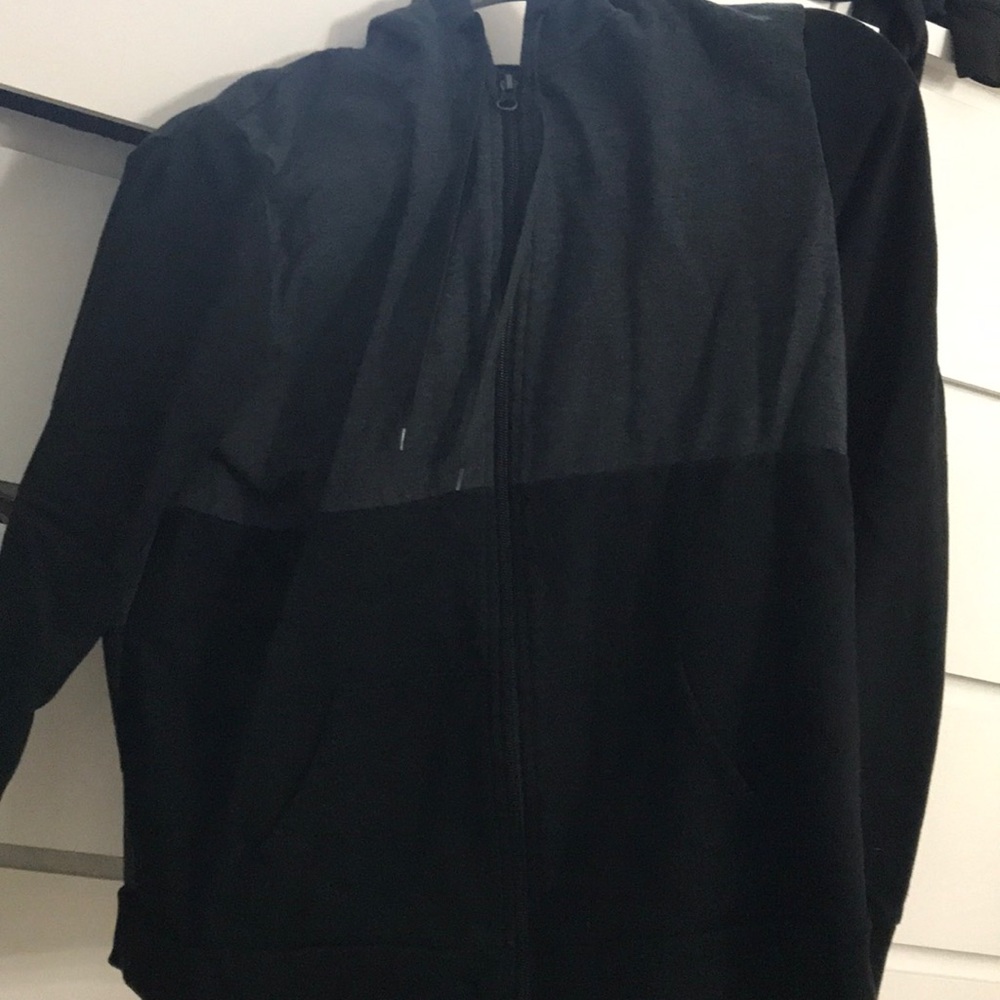 Zip hoodie